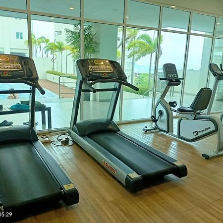 City Town Condo: Cozy Penang Retreat with Beautiful Views George Town Exterior photo