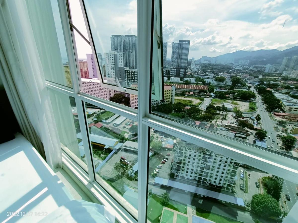 City Town Condo: Cozy Penang Retreat with Beautiful Views George Town Exterior photo
