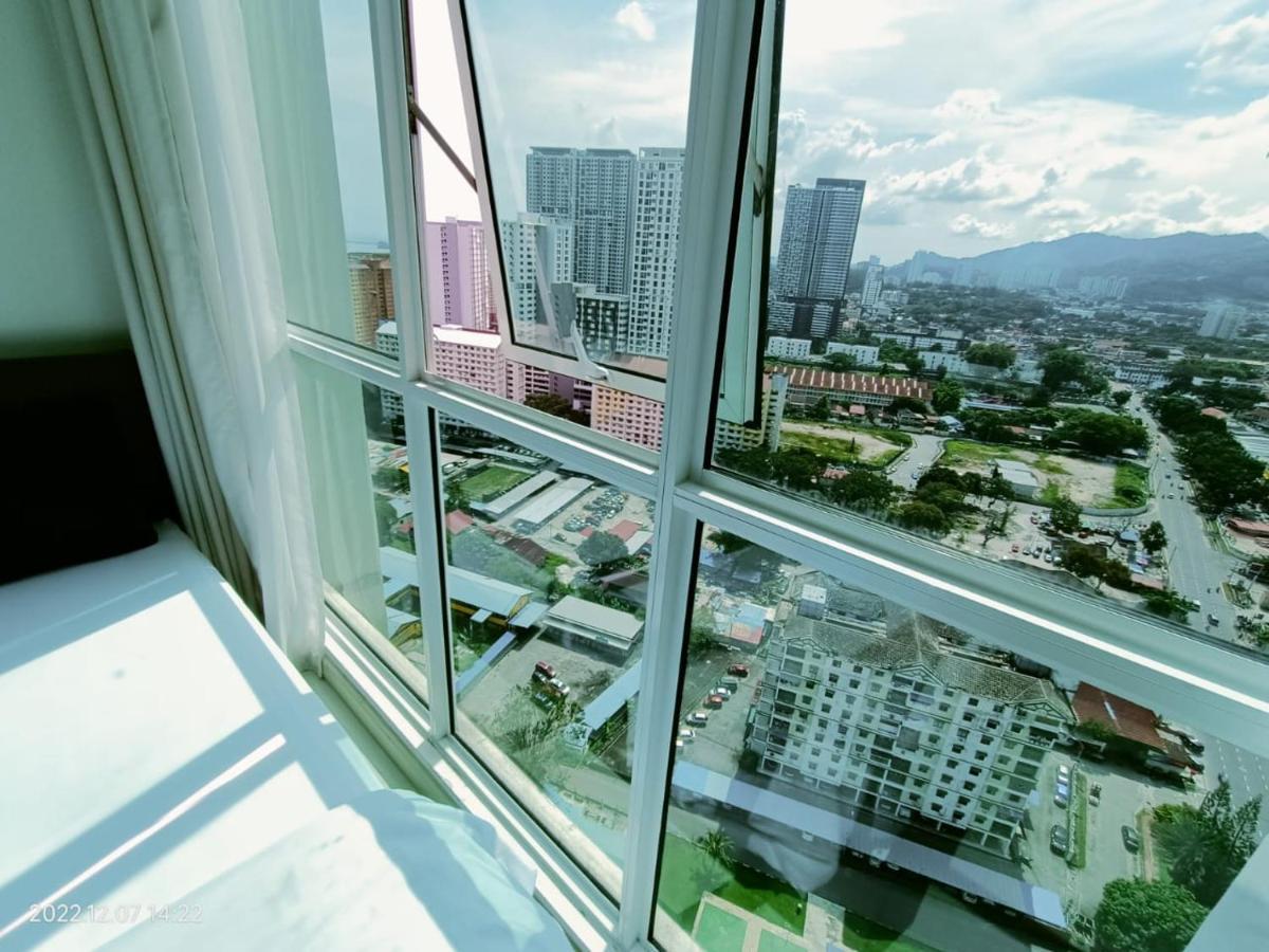 City Town Condo: Cozy Penang Retreat with Beautiful Views George Town Exterior photo