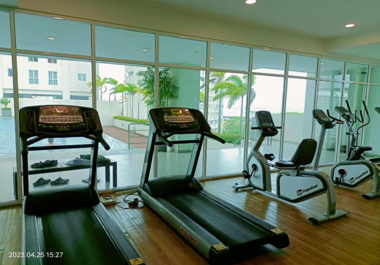 City Town Condo: Cozy Penang Retreat with Beautiful Views George Town Exterior photo