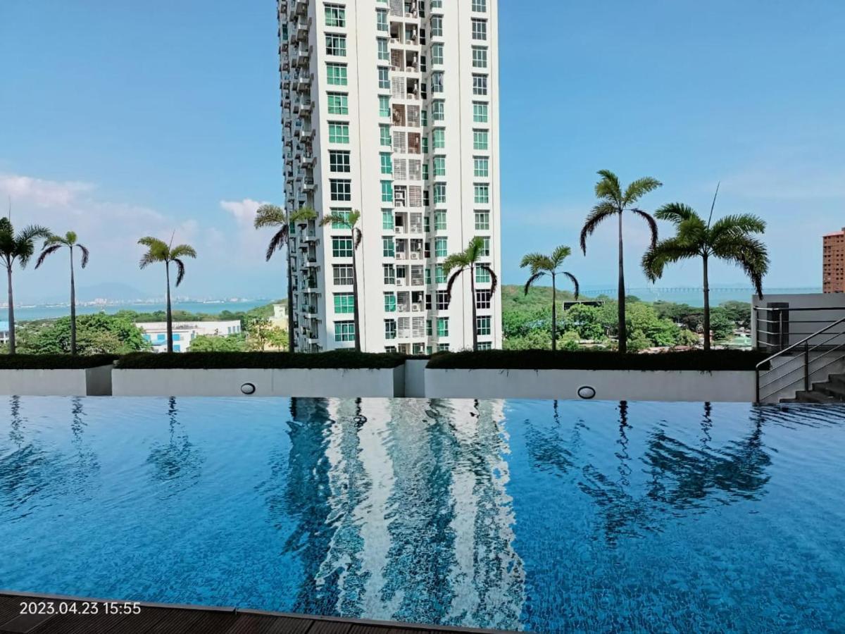 City Town Condo: Cozy Penang Retreat with Beautiful Views George Town Exterior photo